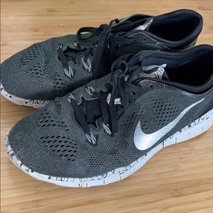 Nike free